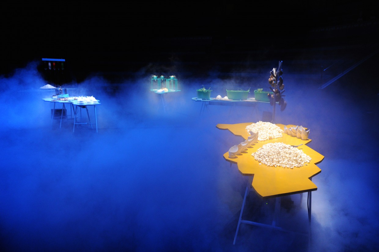 design culinaire - julie Rothhahn - food design - installation culinaire - performance culinaire