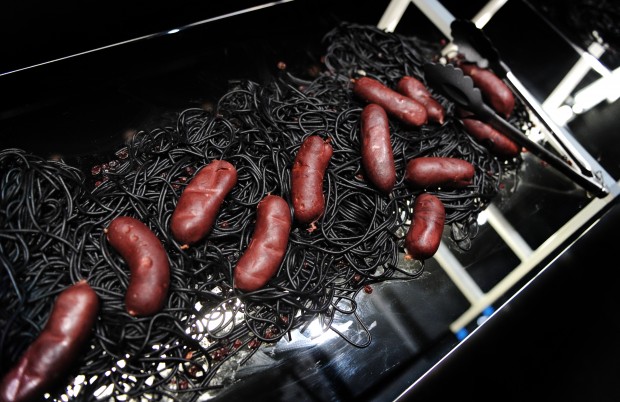 design culinaire - julie Rothhahn - food design - installation culinaire - performance culinaire