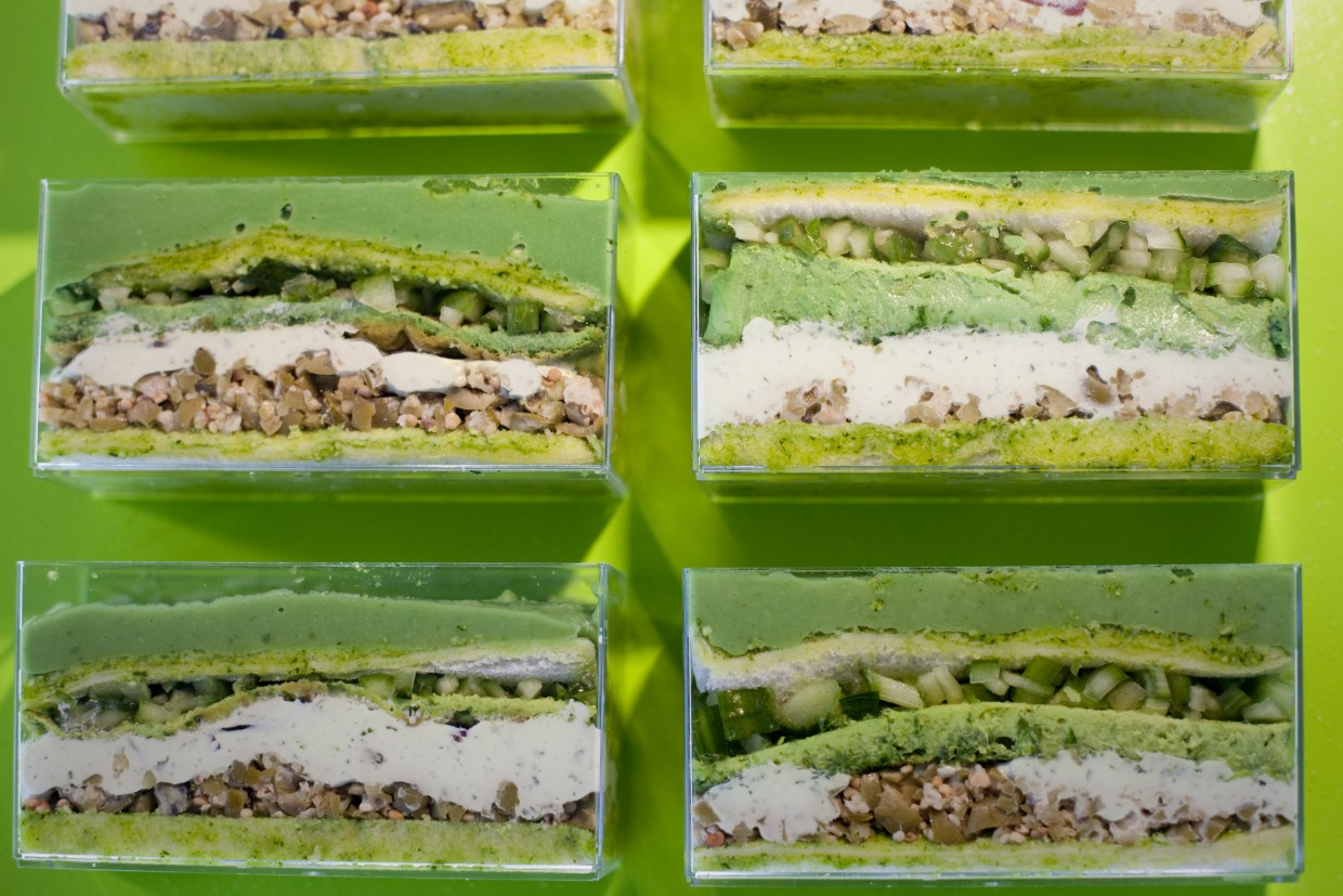 design culinaire - julie Rothhahn - food design - installation culinaire - performance culinaire