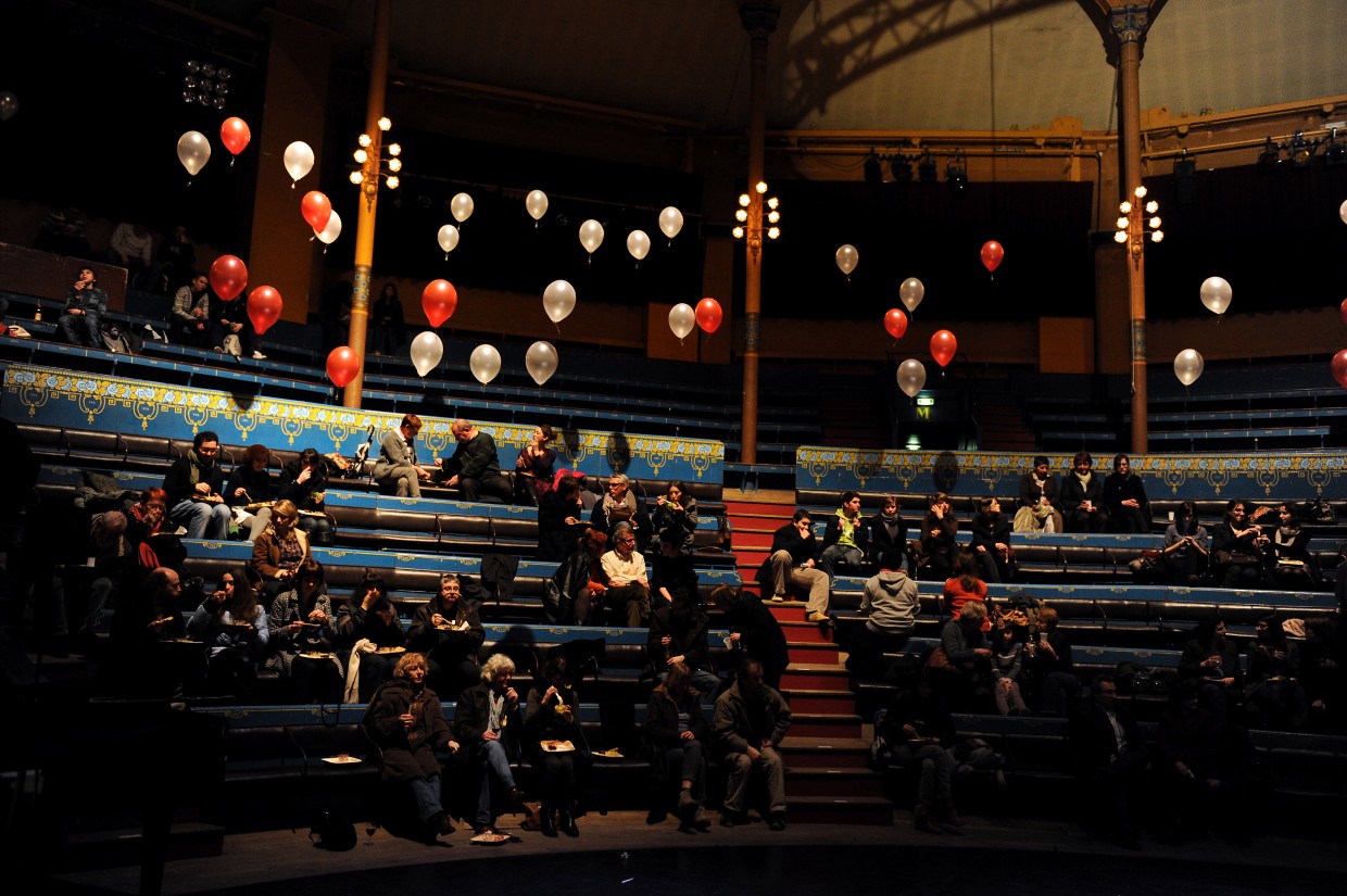 design culinaire - julie Rothhahn - food design - installation culinaire - performance culinaire