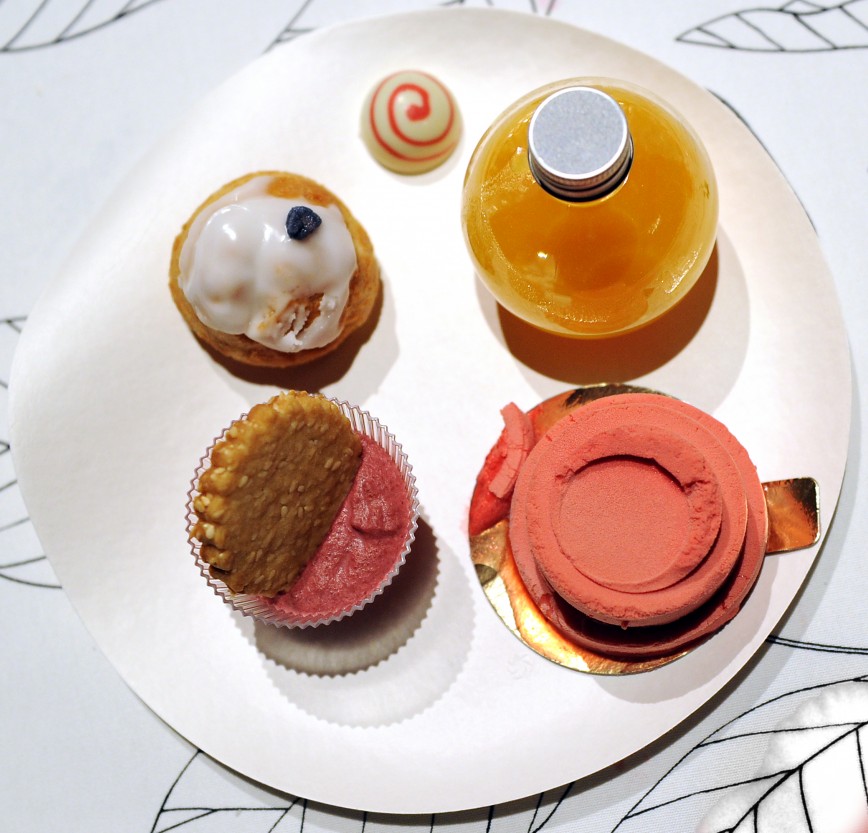 design culinaire - julie Rothhahn - food design - installation culinaire - performance culinaire